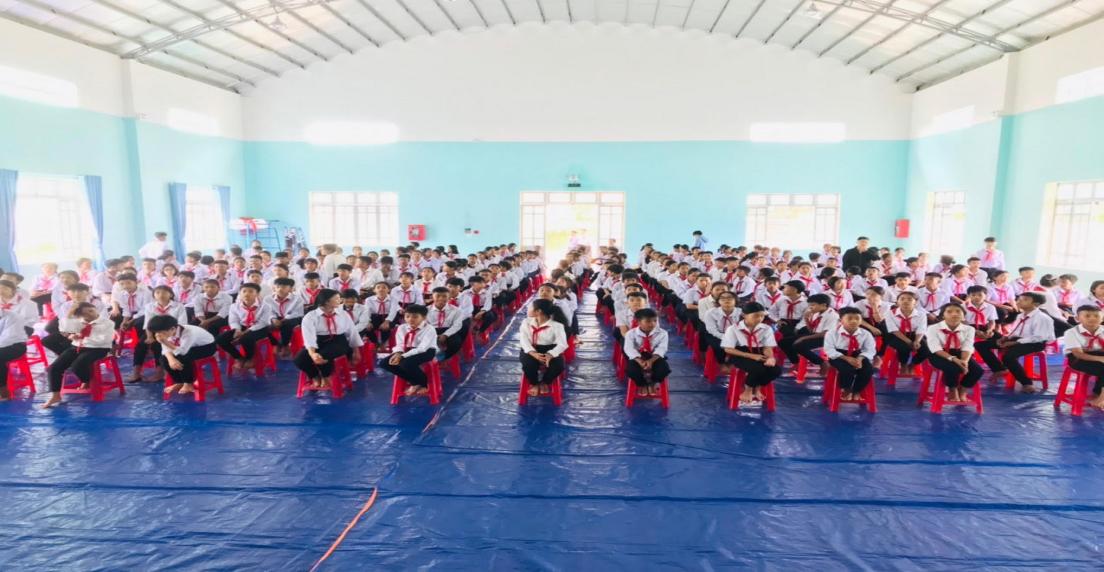 HOẠT ĐỘNG NGOẠI KHÓA