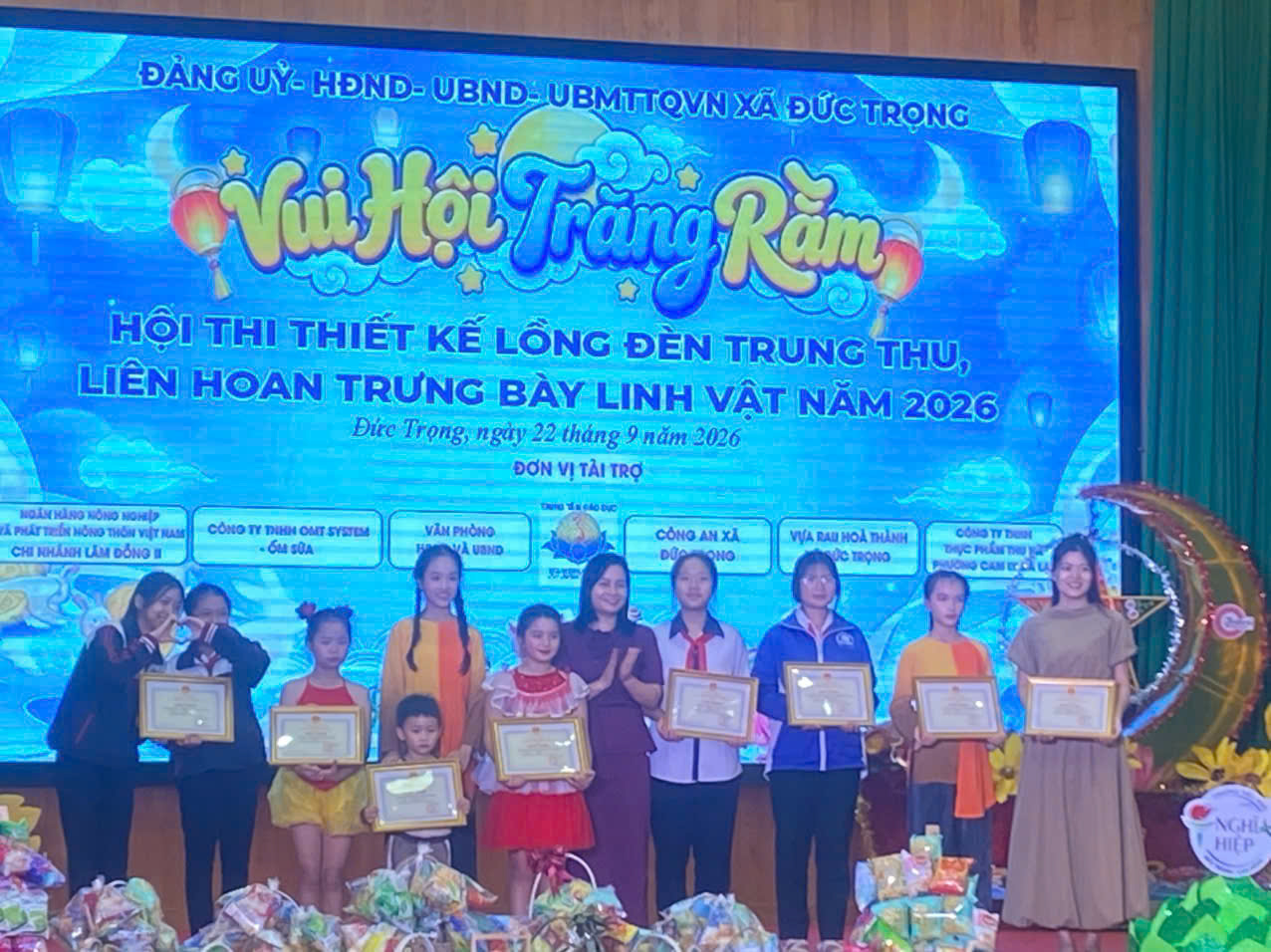 TƯNG BỪNG CHUỖI HOẠT ĐỘNG TẾT TRUNG THU