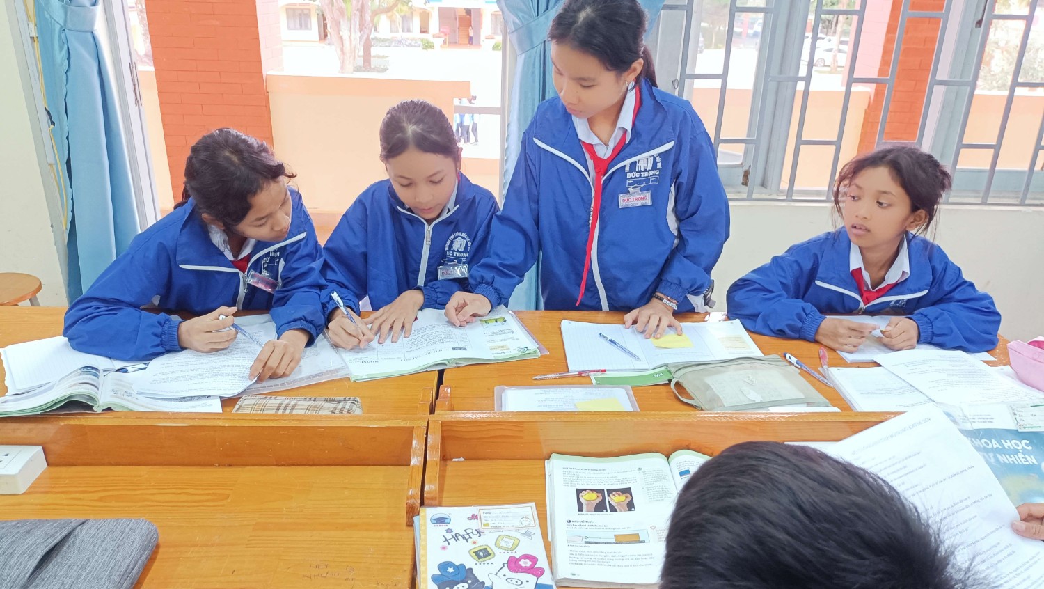 Nhom-truong-dieu-hanh-nhom-hoat-dong.jpg