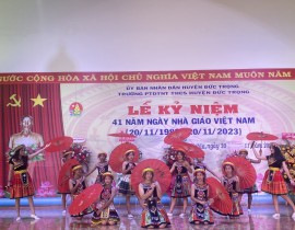 Cac-tiet-muc-van-nghe-chao-mung-1.jpg